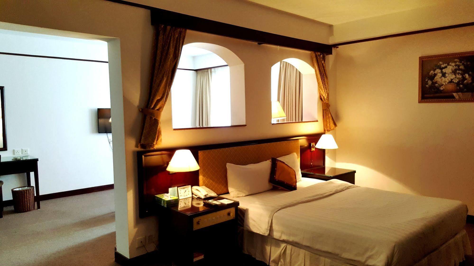 Capital Garden Hotel Hanoi Luaran gambar